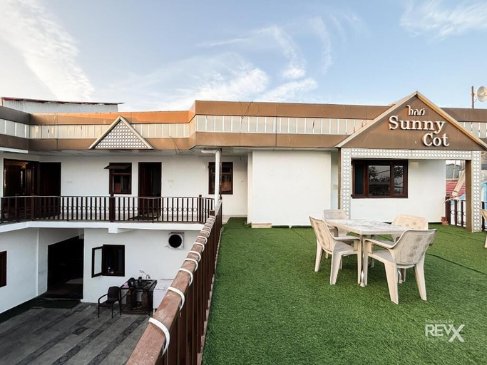 Exterior & Views 2, Hotel Sunny Cot - Free Mall shuttle and Parking, Dehradun