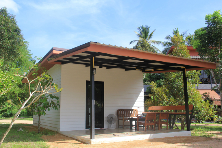 Exterior & Views 2, Yangyai Garden Hotel, Ko Phangan