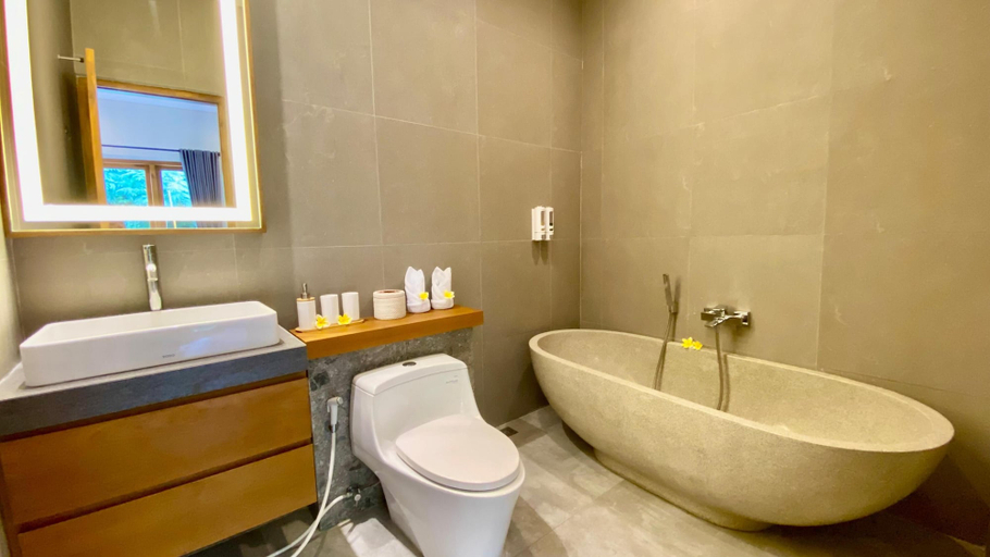 Bathroom 4, Villa Nak Anak Sanur - Luxury 2 BR Villa, Denpasar