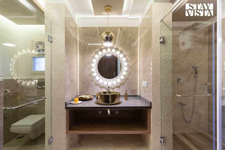Bathroom, StayVista at Villa In The Mist, Nainital