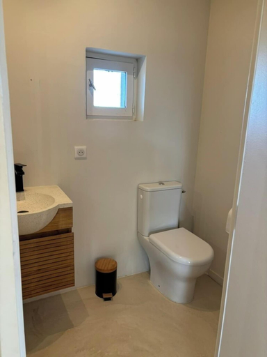 Bathroom 3, Le Mas des vignes en Drome provençale, Drôme