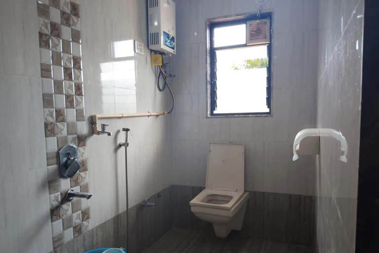 Bathroom 3, Mahabaleshwar Agro Village, Satara