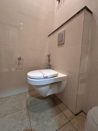 Bathroom 2, Le Mysuru Palace, Mysore