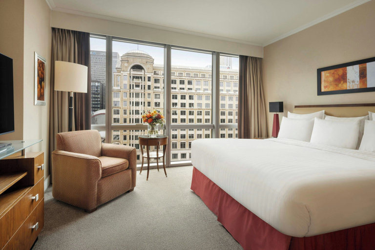 Bedroom 2, Marriott Executive Apartments London, Canary Wharf, London