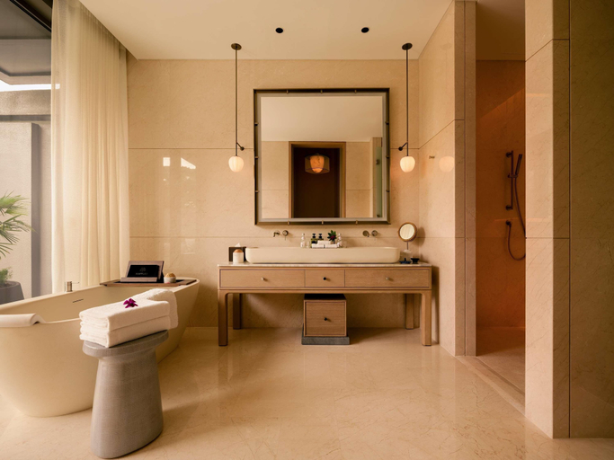 Bathroom 5, Raffles Sentosa Singapore, Singapura