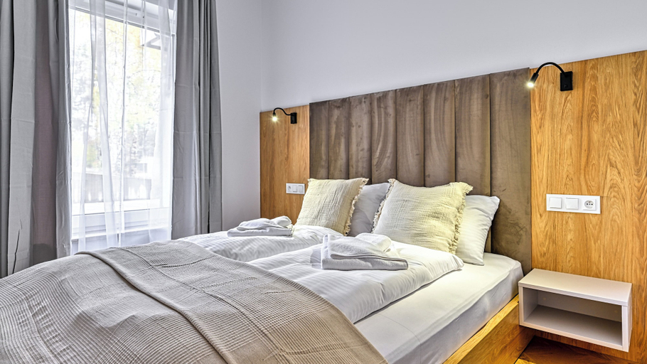 Bedroom 2, Apartamenty Sun & Snow Pine Apartments, Jelenia Góra