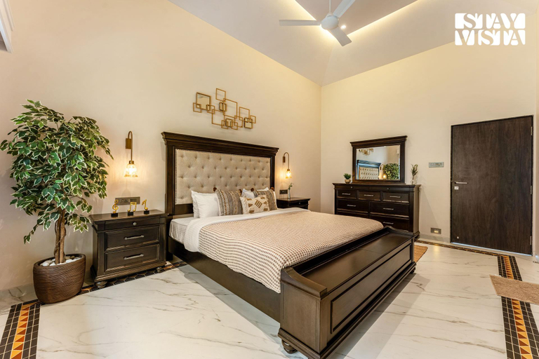 Bedroom 5, StayVista at Dolce Montagna, Pune
