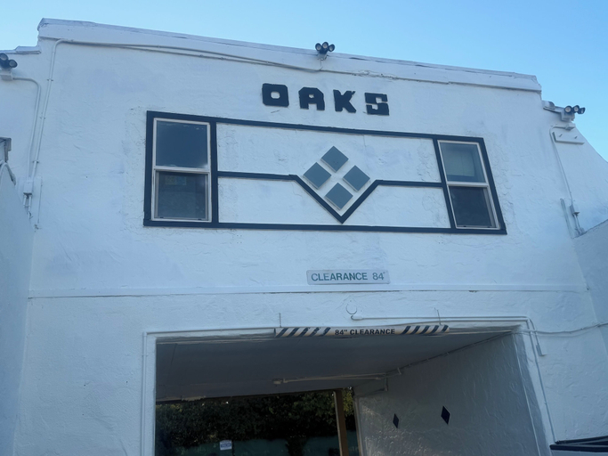 Exterior & Views 5, The Oaks Motel, Santa Clara