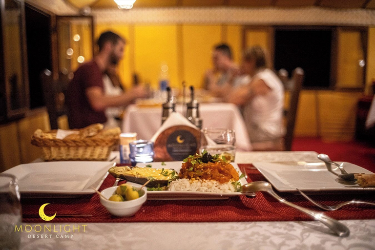 Food & Drinks