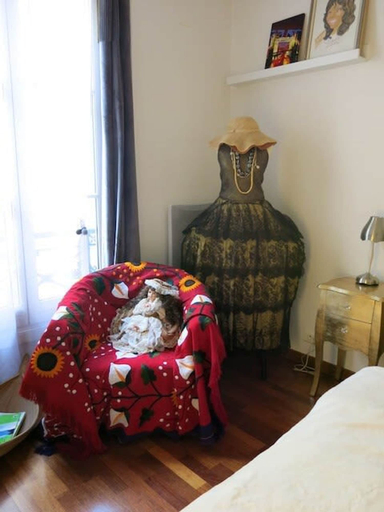 Room 2, La Bruyere Saint Georges Citycosy, Paris