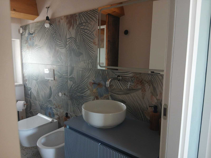 Bathroom, Richiami di Sicilia, Ragusa