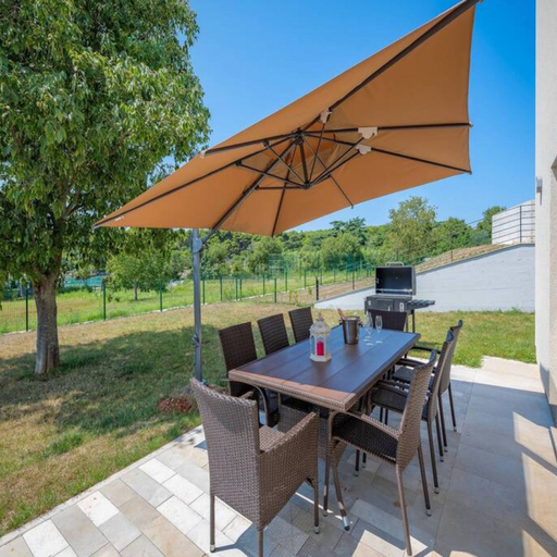 Room 4, Villa Cedar - Fully Equipped Villa With 4 big Rooms for 8 Guests and a Seaview, Pula