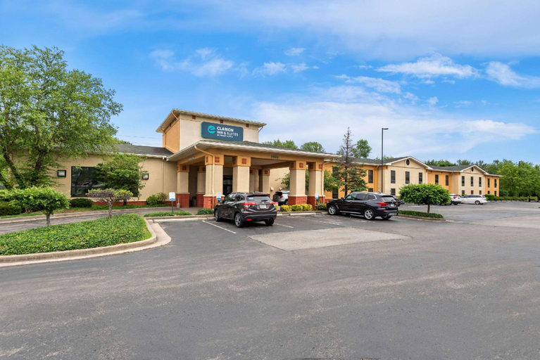 Exterior & Views 2, Clarion Inn & Suites Indianapolis Northwest, Marion