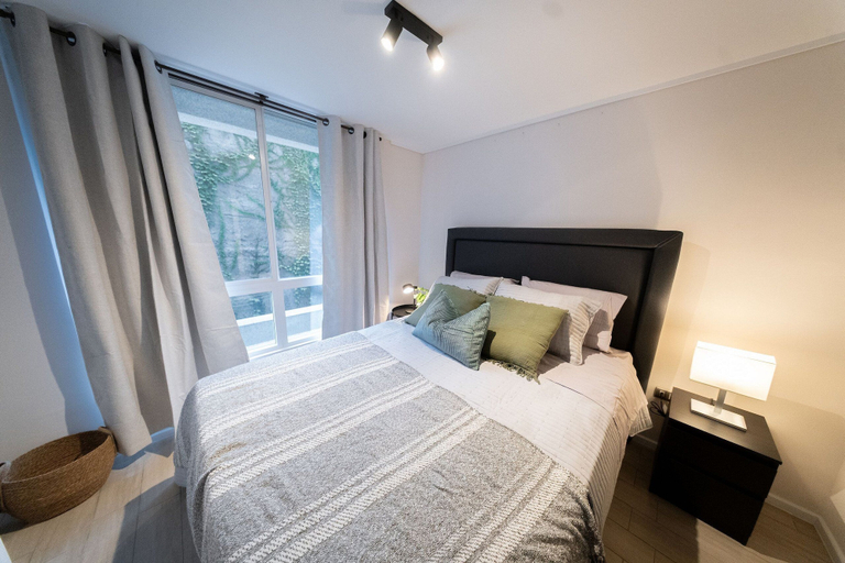Room 3, Prat 655, Cordillera