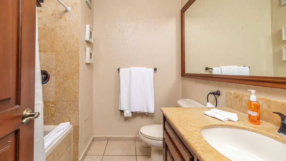 Bathroom 4, Sonoran Sun II, Puerto Peñasco