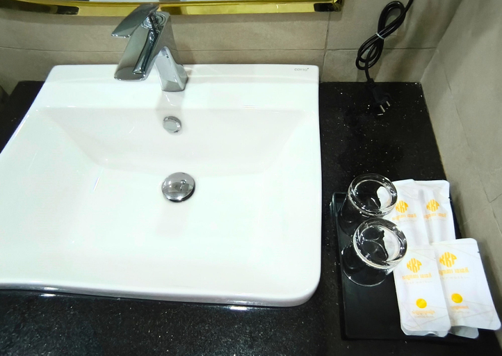 Others 4, KKP Hotel, Kampot