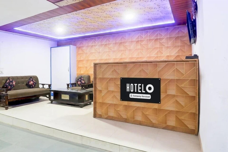 Reception, Osho Inn, Delhi