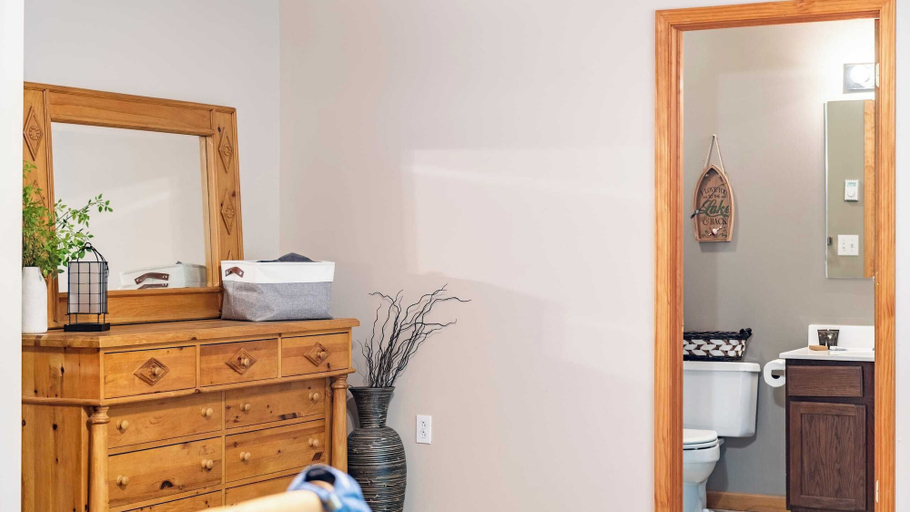 Bathroom 5, The Nest at Brier Crest by Avantstay Game Room, Expansive Deck & Fire Pit, Monroe