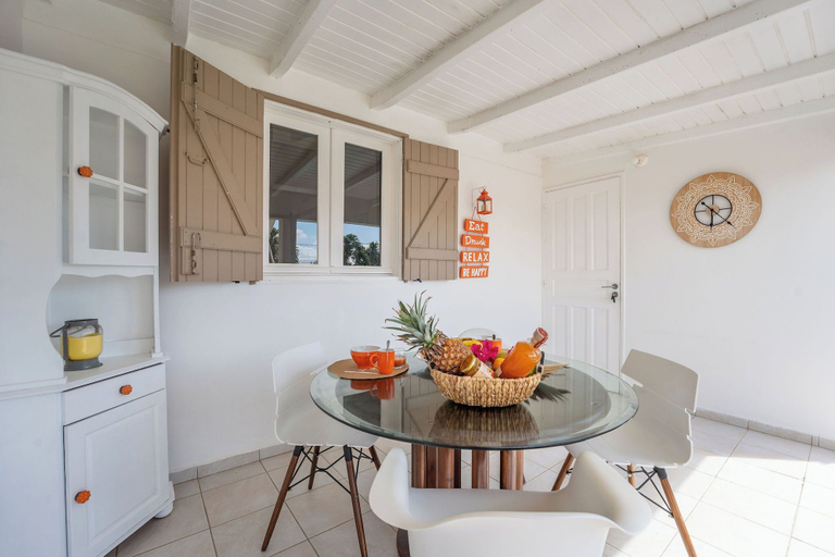 Terrace/patio 5, CASA LYDIE - ÉVASION CRÉOLE AVEC PISCINE, Saint-François