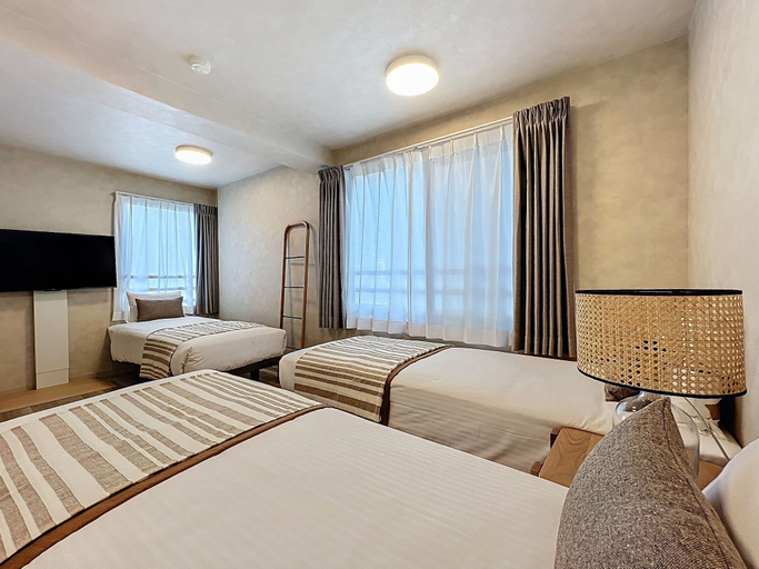 Room 3, Viento Ikebukuro, Toshima