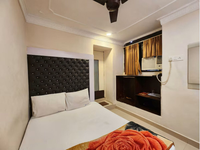 Room 5, Hotel Al-Sana, Kolkata