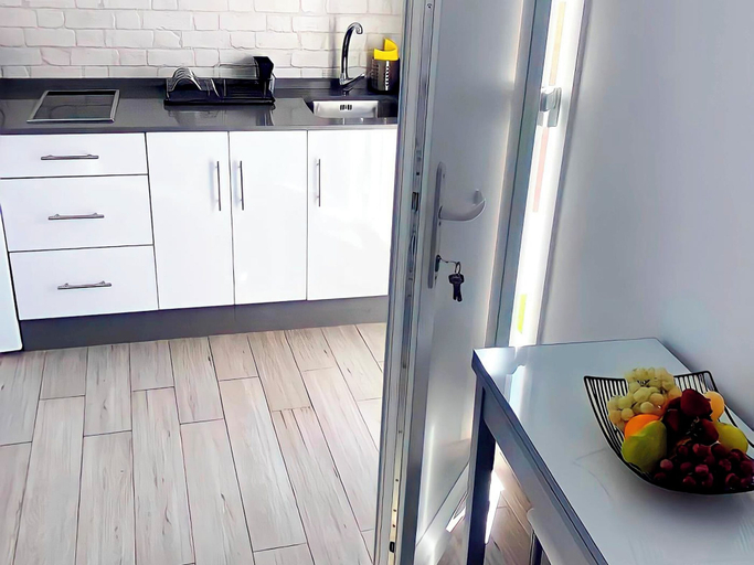 Private kitchen 4, Estudio con Terraza y aire acondicionado, Cádiz