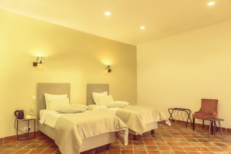 Bedroom 3, Kili Seasons Hotel, Meru