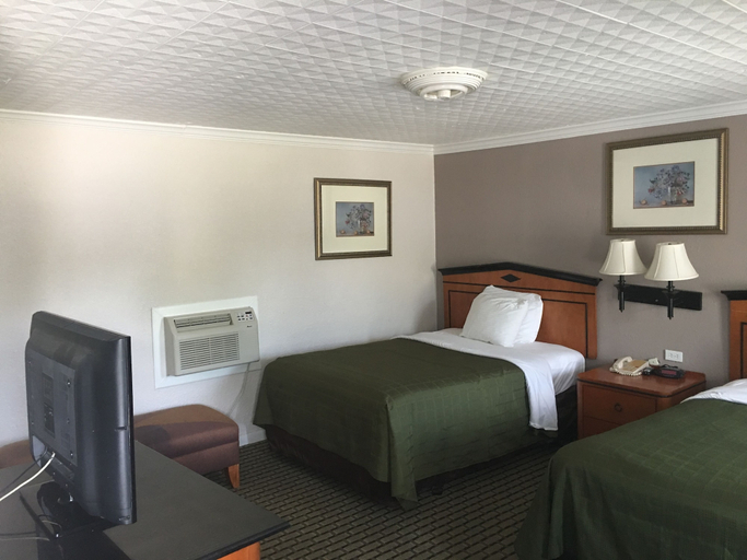 Room 5, La Vista Motel, Burnet