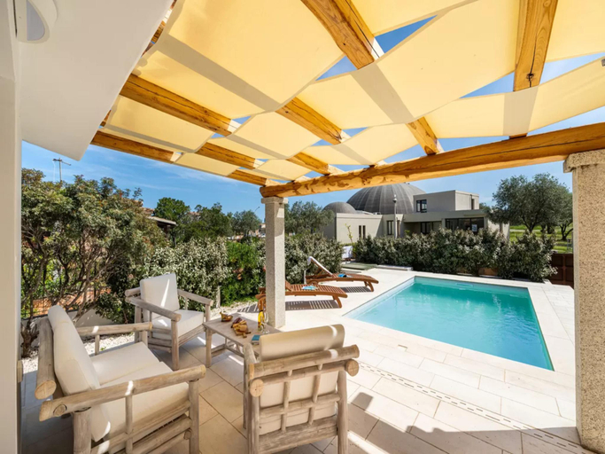 Swimming pool 5, Elegant Villa with Private Pool in San Teodoro, Nuoro