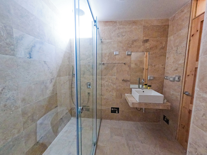 Bathroom 4, Hotel Boutique La Angostura II, Ica