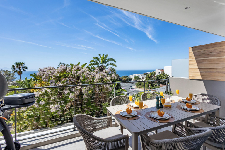 Food & Drinks 5, Plett Quarter Apartments, Eden