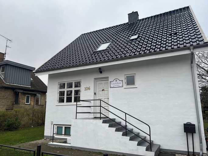 Primary image