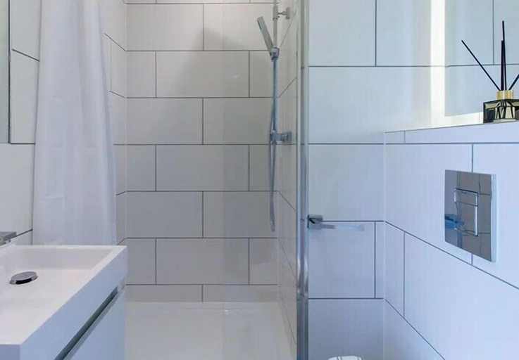 Bathroom 2, Student Only Modern Studio Apartment at Seven Sisters Near Tottenham Hotspur Stadium, London