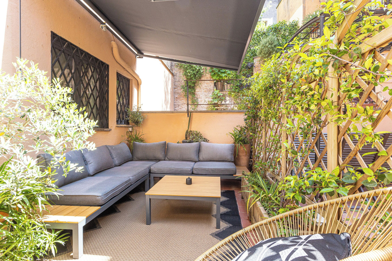 Terrace/patio 2, Rental in Rome Pantheon by Agrippa Suite Apartment, Roma