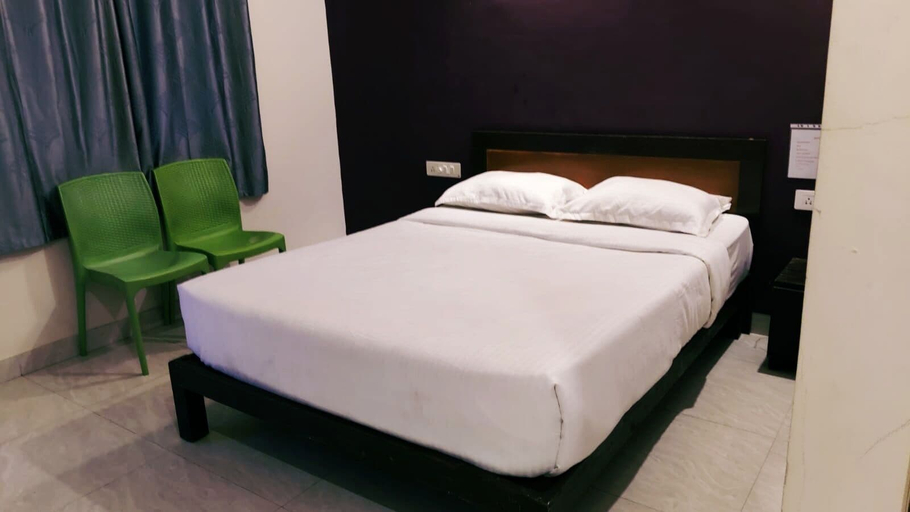 Room 5, HOTEL KABAB JUNCTION, Bangalore