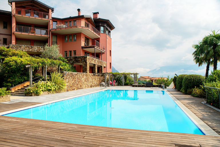 Pool 3, Bel Fioeu, Como