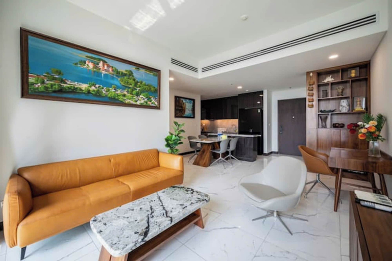 Room 4, Kotrip Empire City Luxstay Residence, District 2