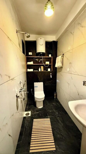 Living area 3, Karma Yatri Mudhouse Kasol, Kullu