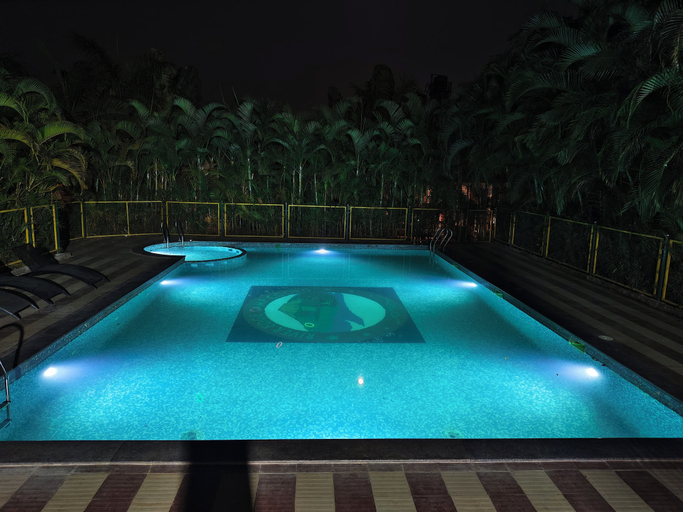Restaurant, plumeria resort, Kodagu