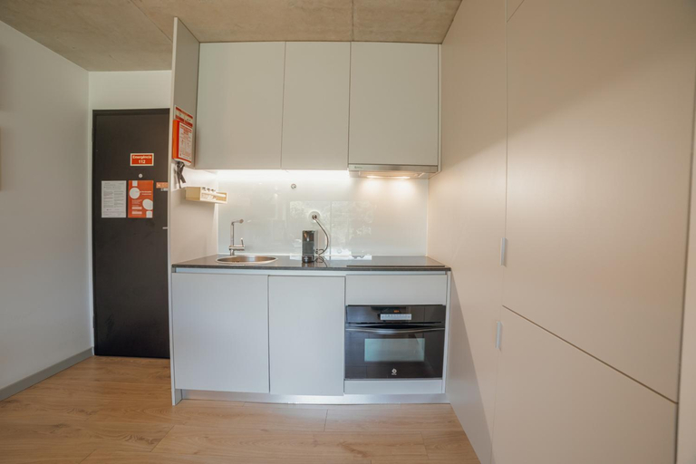 Kitchen 5, Amazing Pool Apartments by Vacationy, Vila Nova de Gaia