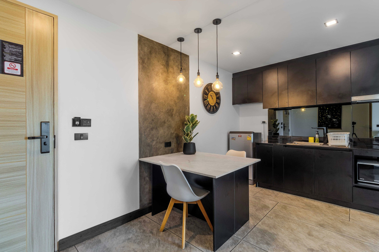 Private kitchen 2, Utopia Naiharn unit B405 C248, Pulau Phuket