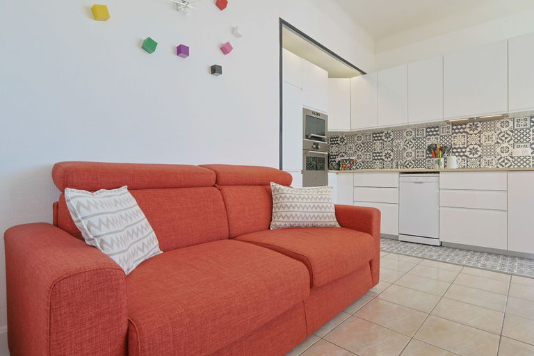 Room 2, L Horizon in Cannes With 2 Bedrooms and 1 Bathrooms, Alpes-Maritimes