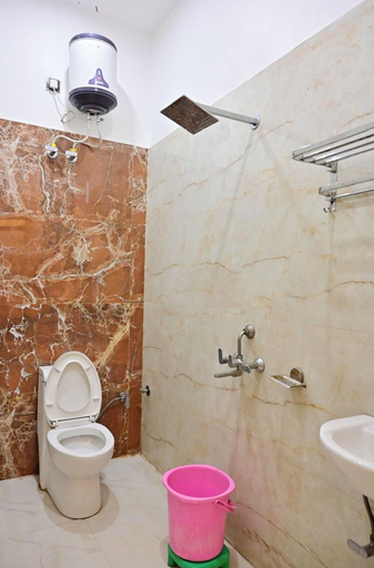 Bathroom 2, Hotel Saraswati dhaam Near Prem Mandir, Mathura