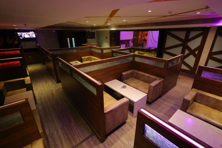 Restaurant 4, Breeze Palace, Karur
