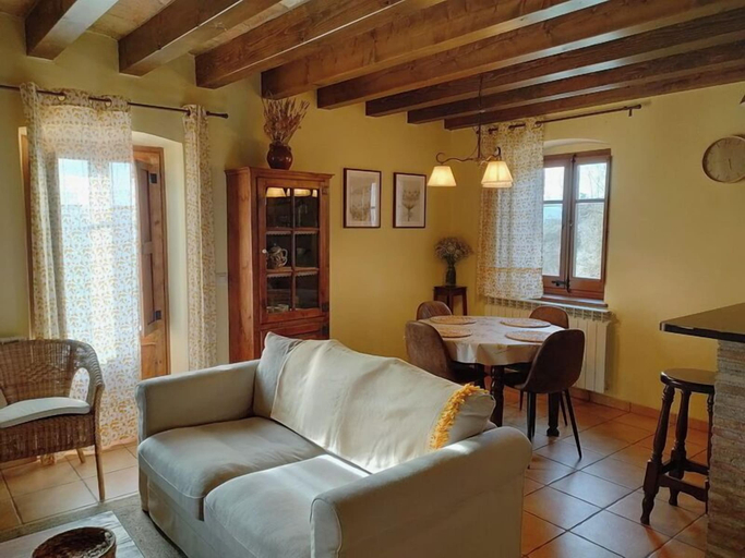 Living area 5, Casa Serra de Dalt, Lleida