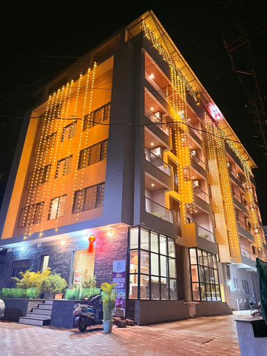Front of property 3, Hotel Aaradhya Crown, Sindhudurg