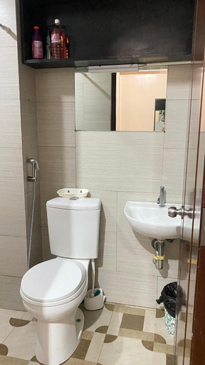 Bathroom, Alabang Condominium, Muntinlupa