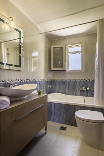 Bathroom 4, Villa Thalea in Lefkada, Ionian Islands