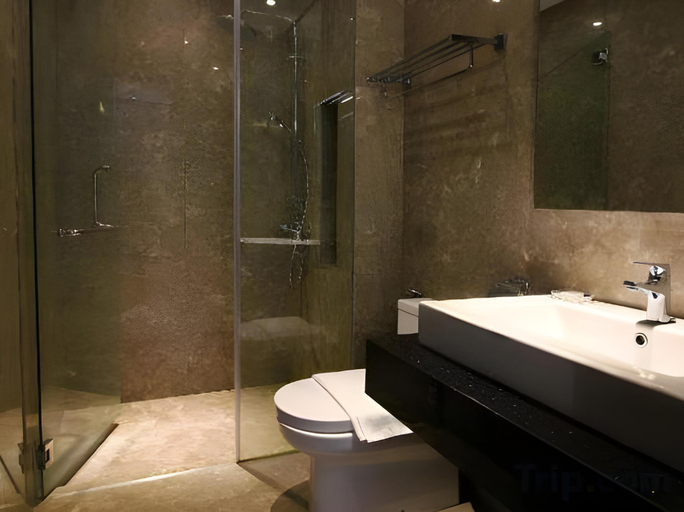 Bathroom, The Shore Premier Suites Melaka, Malacca City