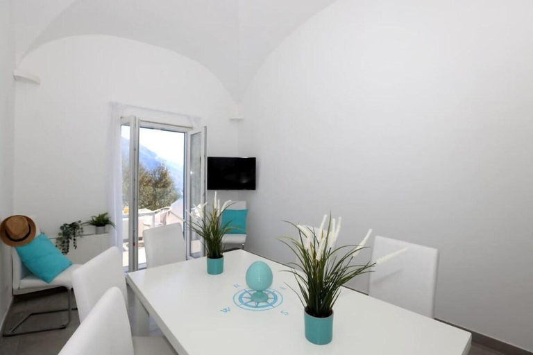 Others 4, Villa Dei SRLS -Quadrupla, Salerno
